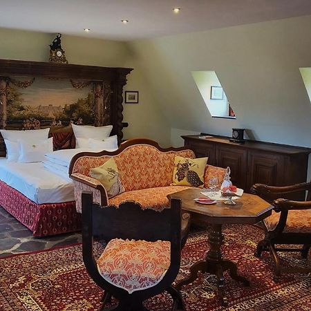 Burghotel Auf Schoenburg Oberwesel Esterno foto