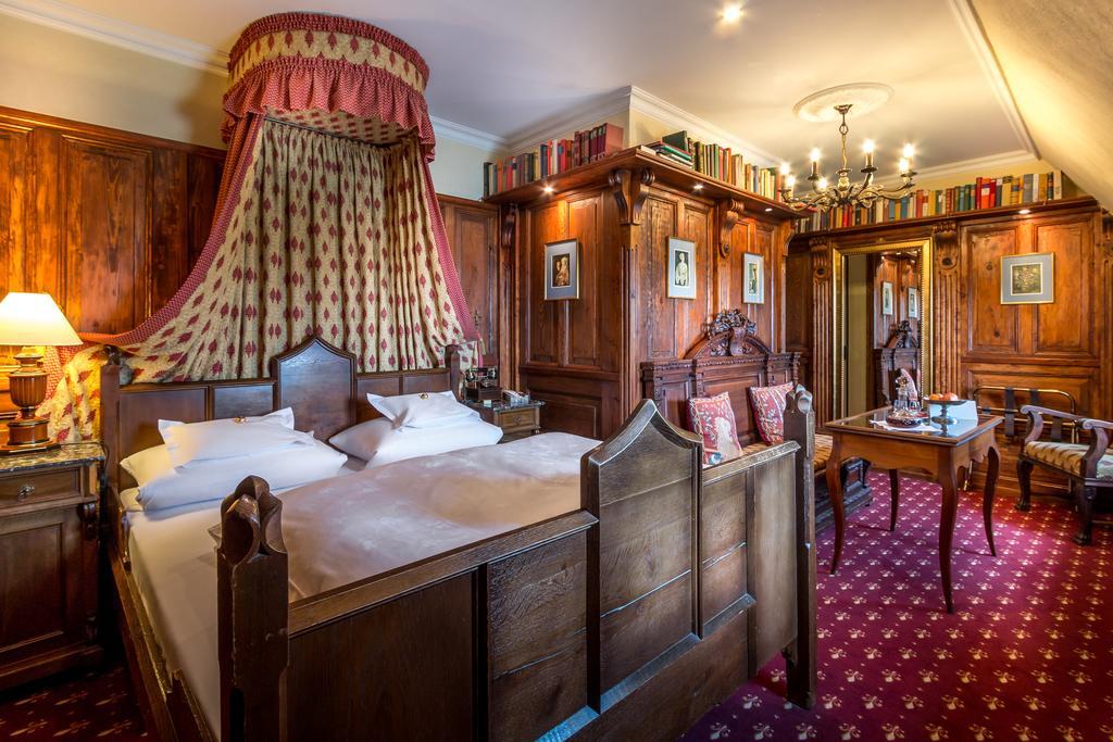 Burghotel Auf Schoenburg Oberwesel Esterno foto