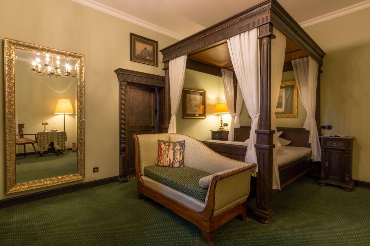 Burghotel Auf Schoenburg Oberwesel Esterno foto