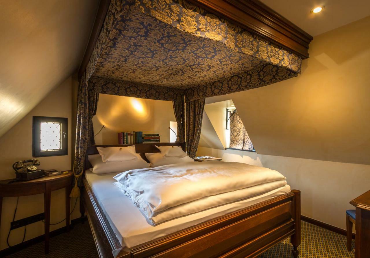 Burghotel Auf Schoenburg Oberwesel Esterno foto