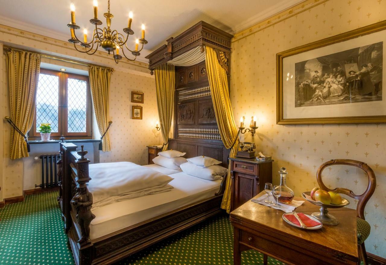 Burghotel Auf Schoenburg Oberwesel Esterno foto