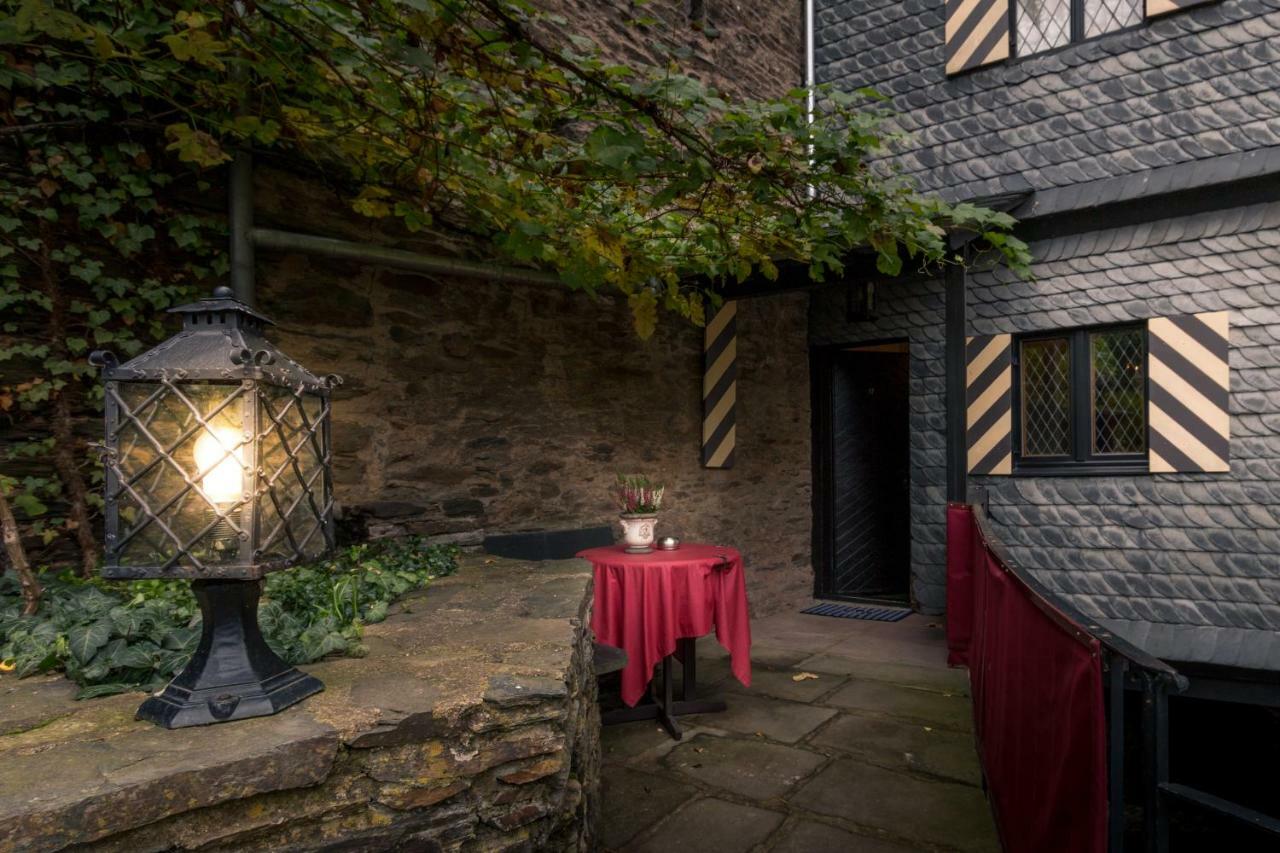 Burghotel Auf Schoenburg Oberwesel Esterno foto