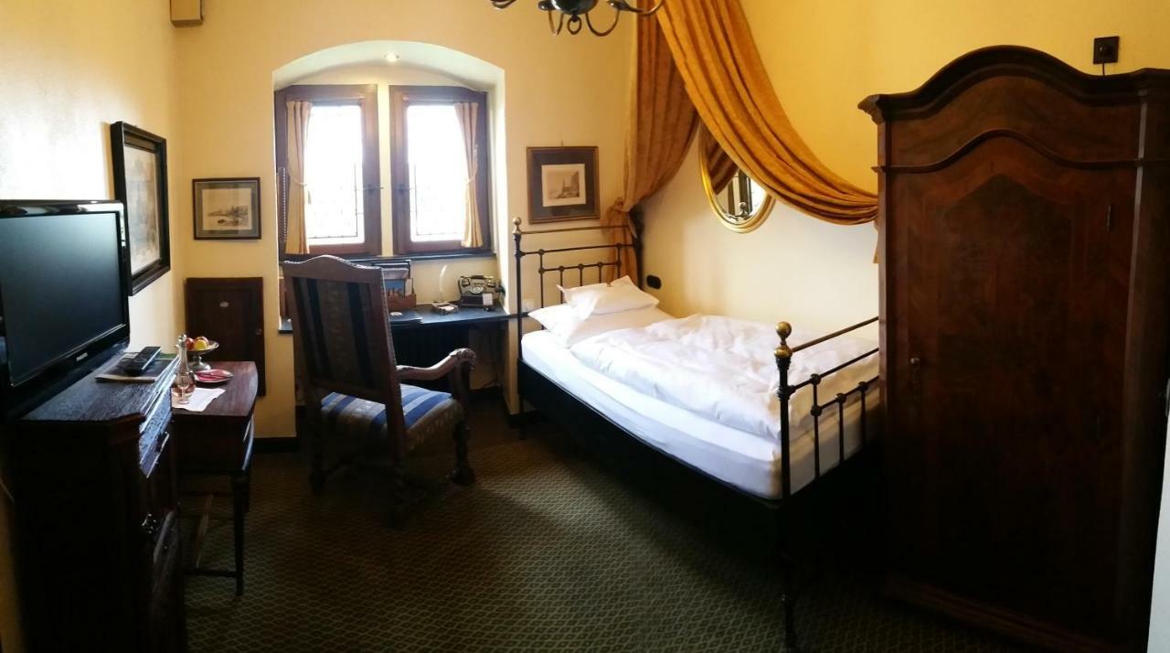 Burghotel Auf Schoenburg Oberwesel Esterno foto